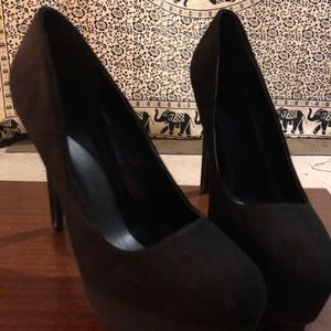4” Black heels